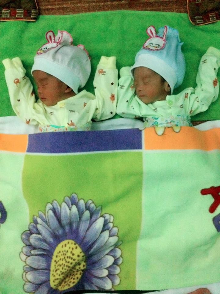 Hành trình hồi phục kì diệu của cặp song sinh chào đời chỉ nặng 1.7kg, trải qua 3 lần cấp cứu tưởng không qua khỏi - Ảnh 8. Hành trình hồi phục kì diệu của cặp song sinh chào đời chỉ nặng 1.7kg, trải qua 3 lần cấp cứu tưởng không qua khỏi - Ảnh 8.