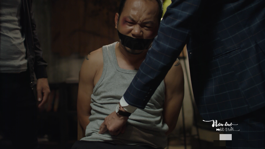 Hậu duệ mặt trời” bản Việt: Khả Ngân, Cao Thái Hà gây xúc động với màn cách ly nhưng vẫn bị chê chưa làm tới - Ảnh 1. Hậu duệ mặt trời” bản Việt: Khả Ngân, Cao Thái Hà gây xúc động với màn cách ly nhưng vẫn bị chê chưa làm tới - Ảnh 1.