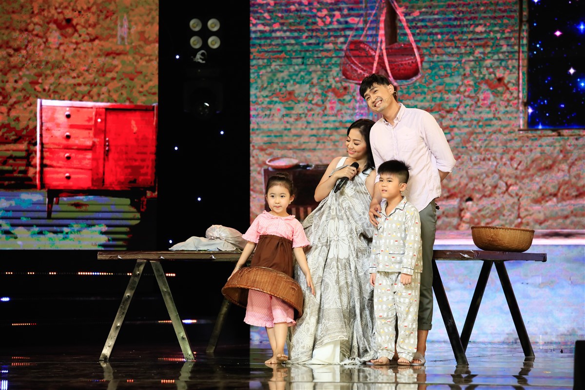 Diễn viên hài mà thi hát Bolero, đến Cẩm Ly - Quang Linh cũng phải nói về Tuyền Mập thế này - Ảnh 6. Diễn viên hài mà thi hát Bolero, đến Cẩm Ly - Quang Linh cũng phải nói về Tuyền Mập thế này - Ảnh 6.