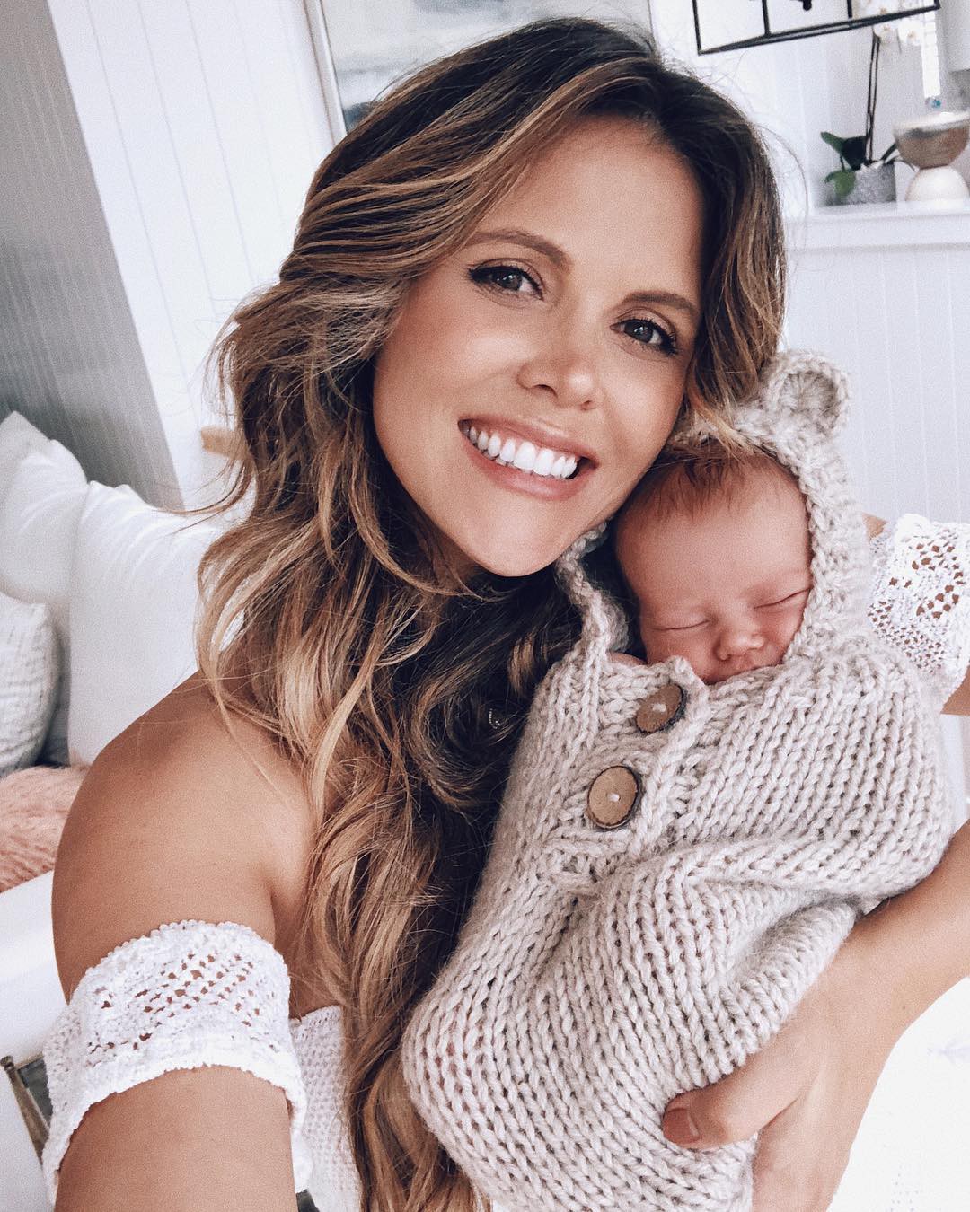 Lên bàn đẻ nặng 80kg, mẹ khoe ảnh 6 ngày sau sinh nhưng thông điệp đằng sau mới là điều được tán dương hết lời - Ảnh 6. Lên bàn đẻ nặng 80kg, mẹ khoe ảnh 6 ngày sau sinh nhưng thông điệp đằng sau mới là điều được tán dương hết lời - Ảnh 6.