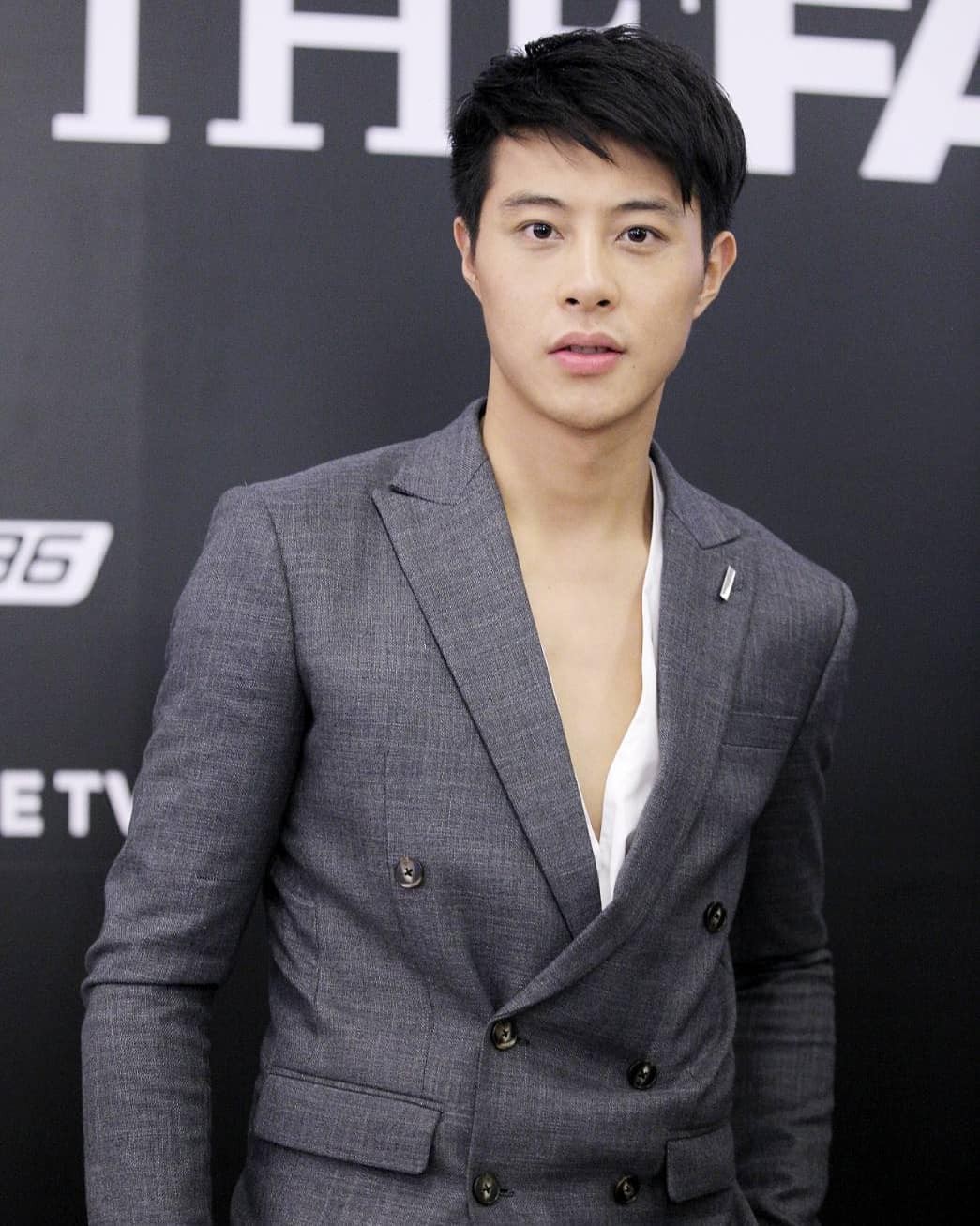 Phản ứng của mỹ nam The Face Thái khi bị hiểu lầm vừa cầu hôn Hương Giang? - Ảnh 3. Phản ứng của mỹ nam The Face Thái khi bị hiểu lầm vừa cầu hôn Hương Giang? - Ảnh 3.