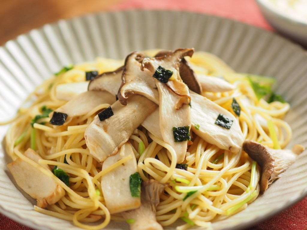 Khám phá matsutake - loại nấm đắt nhất thế giới mang trọn vẹn hương vị mùa thu Nhật Bản, 50 triệu/kg mà vẫn cháy hàng - Ảnh 11. Khám phá matsutake - loại nấm đắt nhất thế giới mang trọn vẹn hương vị mùa thu Nhật Bản, 50 triệu/kg mà vẫn cháy hàng - Ảnh 11.