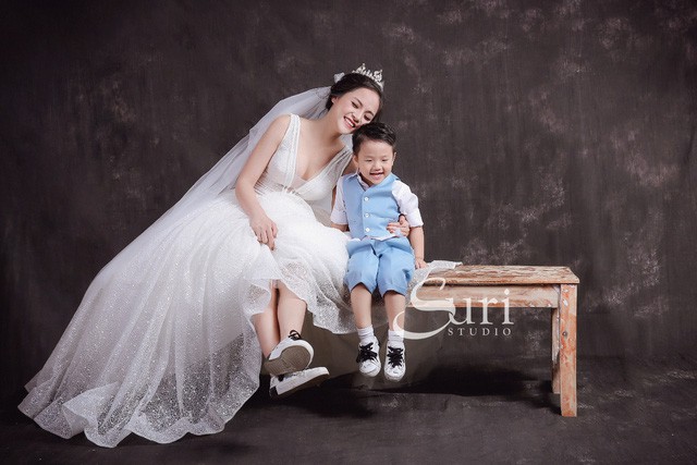 “My Sói” Thu Quỳnh: Từ “tú bà” ghê gớm đến bà mẹ một con “ngọt ngào” vạn người mê! - Ảnh 6. “My Sói” Thu Quỳnh: Từ “tú bà” ghê gớm đến bà mẹ một con “ngọt ngào” vạn người mê! - Ảnh 6.