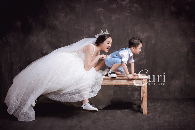 “My Sói” Thu Quỳnh: Từ “tú bà” ghê gớm đến bà mẹ một con “ngọt ngào” vạn người mê! - Ảnh 7. “My Sói” Thu Quỳnh: Từ “tú bà” ghê gớm đến bà mẹ một con “ngọt ngào” vạn người mê! - Ảnh 7.