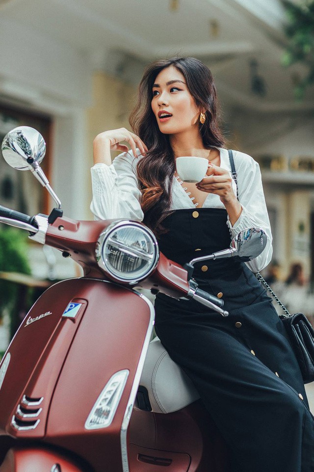Mix trang phục, phụ kiện sang và chất như cặp đôi hot girl – CEO “cực phẩm” 28 tuổi - Ảnh 4. Mix trang phục, phụ kiện sang và chất như cặp đôi hot girl – CEO “cực phẩm” 28 tuổi - Ảnh 4.