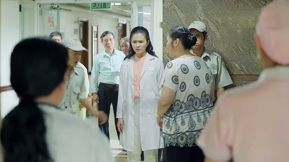 Sau tất cả, Phúc mới chính là nhân vật lạ lùng và đáng thương nhất Gạo nếp gạo tẻ! - Ảnh 5. Sau tất cả, Phúc mới chính là nhân vật lạ lùng và đáng thương nhất Gạo nếp gạo tẻ! - Ảnh 5.
