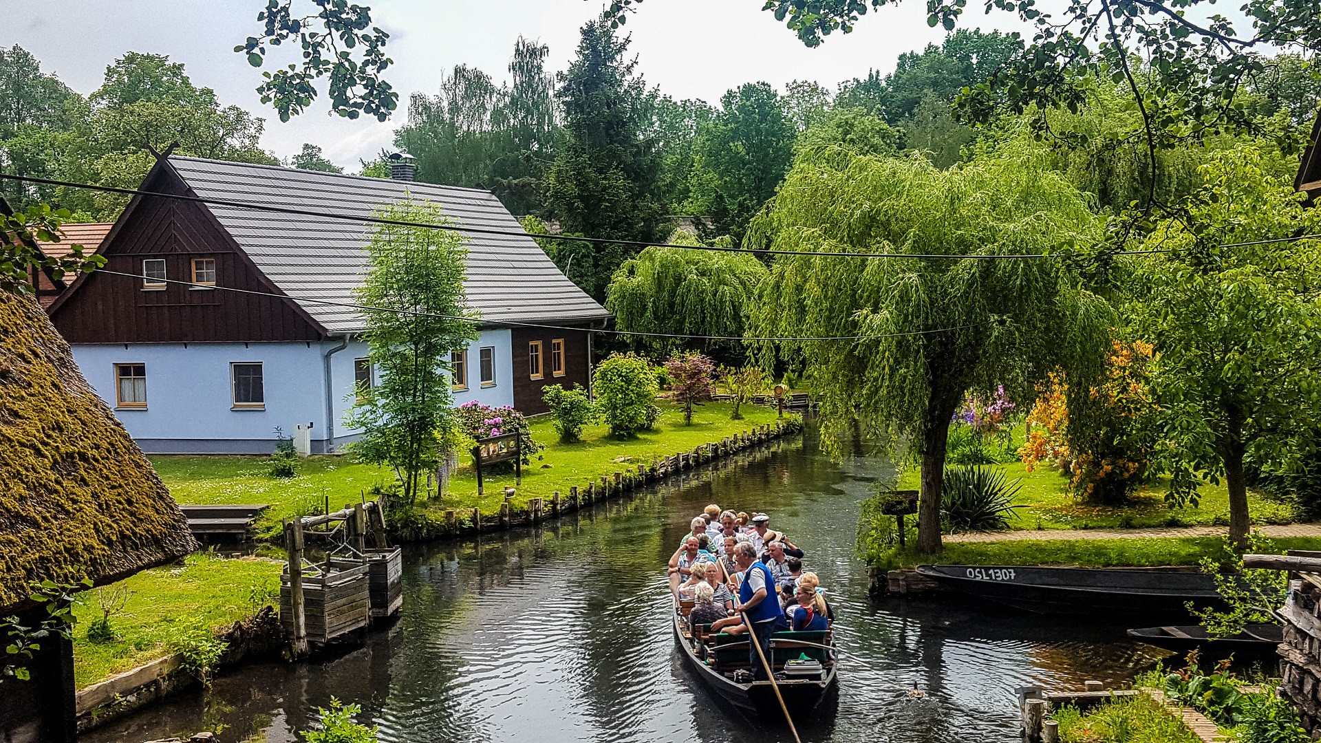 Những ngôi nhà ven sông xinh xắn, dịu dàng đẹp đến nao lòng ở làng quê nước Đức - Ảnh 9. Những ngôi nhà ven sông xinh xắn, dịu dàng đẹp đến nao lòng ở làng quê nước Đức - Ảnh 9.