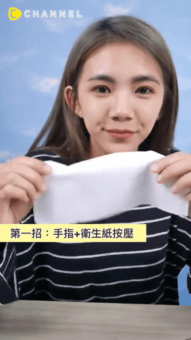 Để son tươi tắn bền m&agrave;u cả ng&agrave;y, n&agrave;ng c&ocirc;ng sở chỉ cần d&ugrave;ng th&ecirc;m thứ đồ rẻ b&egrave;o n&agrave;y - Ảnh 2.