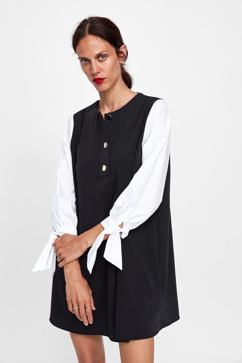 10 mẫu váy liền đến từ Zara sẽ cho các nàng vẻ ngoài hoàn hảo để xúng xính đi dự tiệc cưới - Ảnh 10. 10 mẫu váy liền đến từ Zara sẽ cho các nàng vẻ ngoài hoàn hảo để xúng xính đi dự tiệc cưới - Ảnh 10.