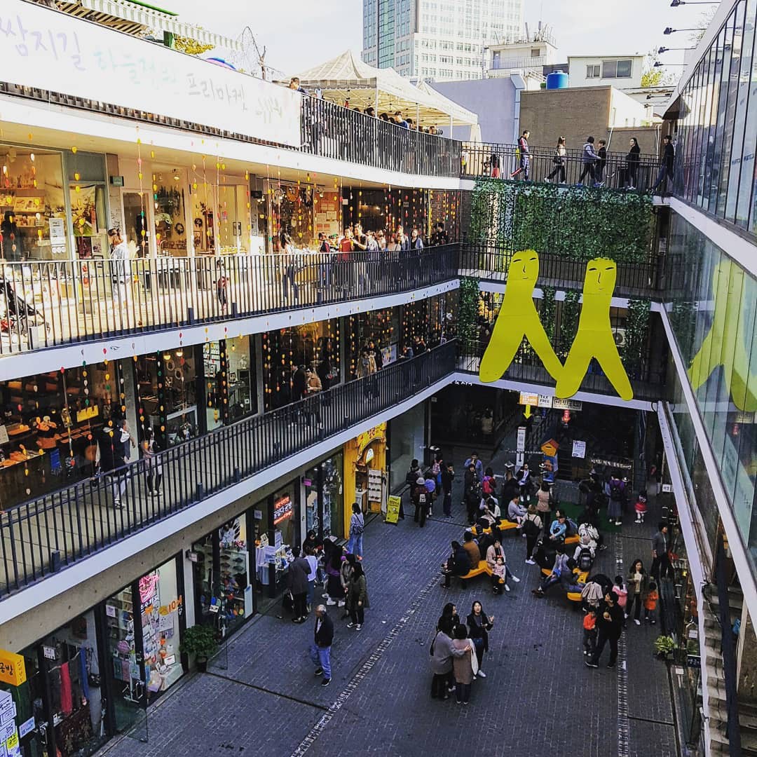 7 trải nghiệm nên nhất định nên làm khi đến khu Insadong nổi tiếng ở Seoul - Ảnh 4. 7 trải nghiệm nên nhất định nên làm khi đến khu Insadong nổi tiếng ở Seoul - Ảnh 4.