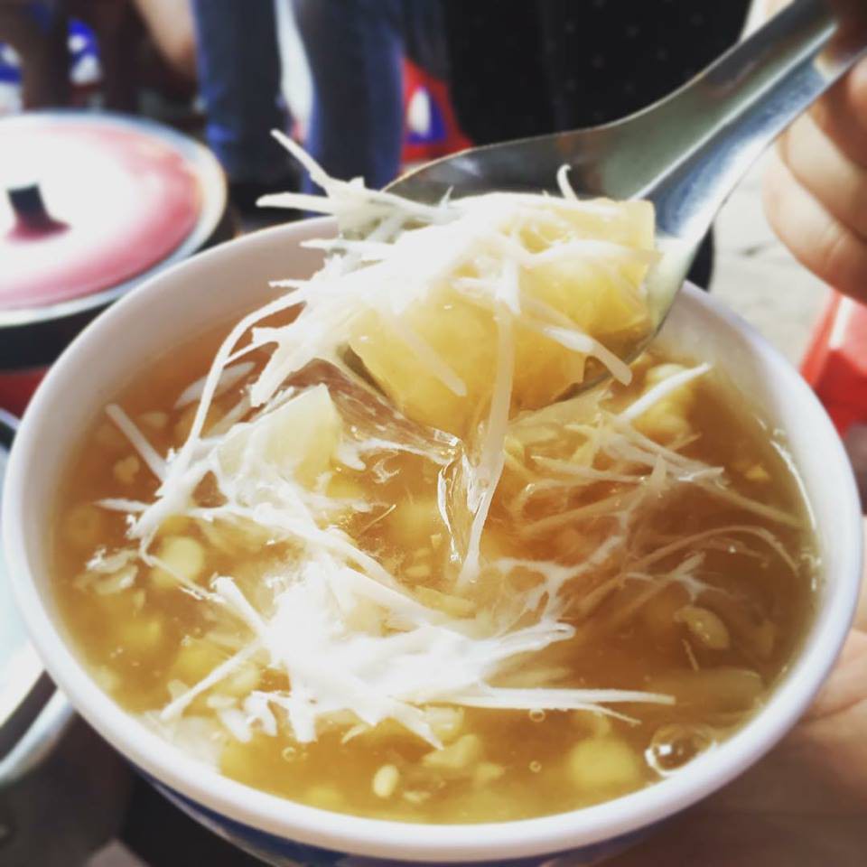 Chiều cuối tháng đẹp trời mà rỗng túi, đây là 6 địa chỉ ăn vặt chỉ 15 ngàn, vừa ngon vừa ấm bụng - Ảnh 11. Chiều cuối tháng đẹp trời mà rỗng túi, đây là 6 địa chỉ ăn vặt chỉ 15 ngàn, vừa ngon vừa ấm bụng - Ảnh 11.