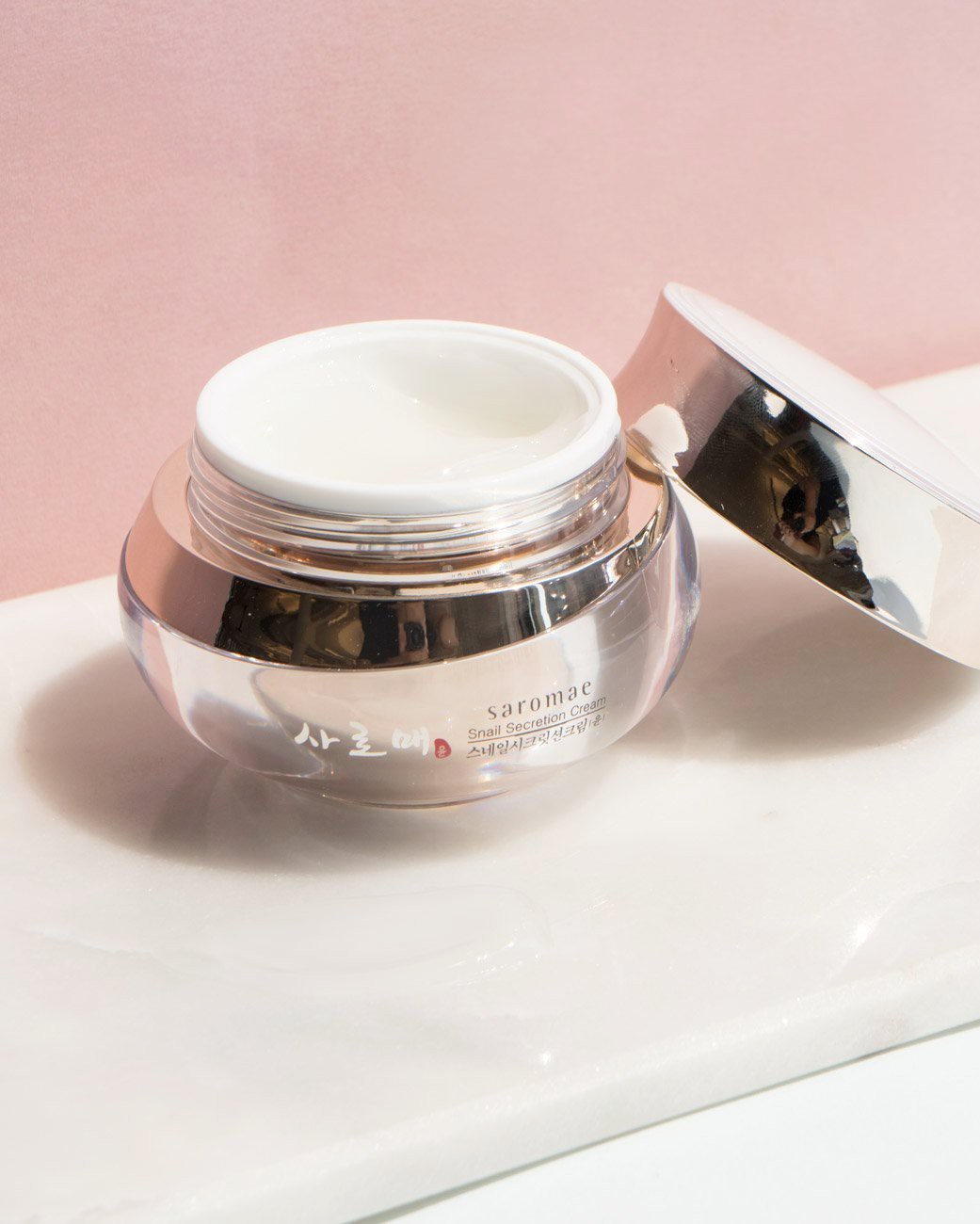 Vẫn biết serum là thần dược nhưng bạn phải chọn sản phẩm đúng với độ tuổi thì làn da mới đẹp mĩ mãn được - Ảnh 4. Vẫn biết serum là thần dược nhưng bạn phải chọn sản phẩm đúng với độ tuổi thì làn da mới đẹp mĩ mãn được - Ảnh 4.