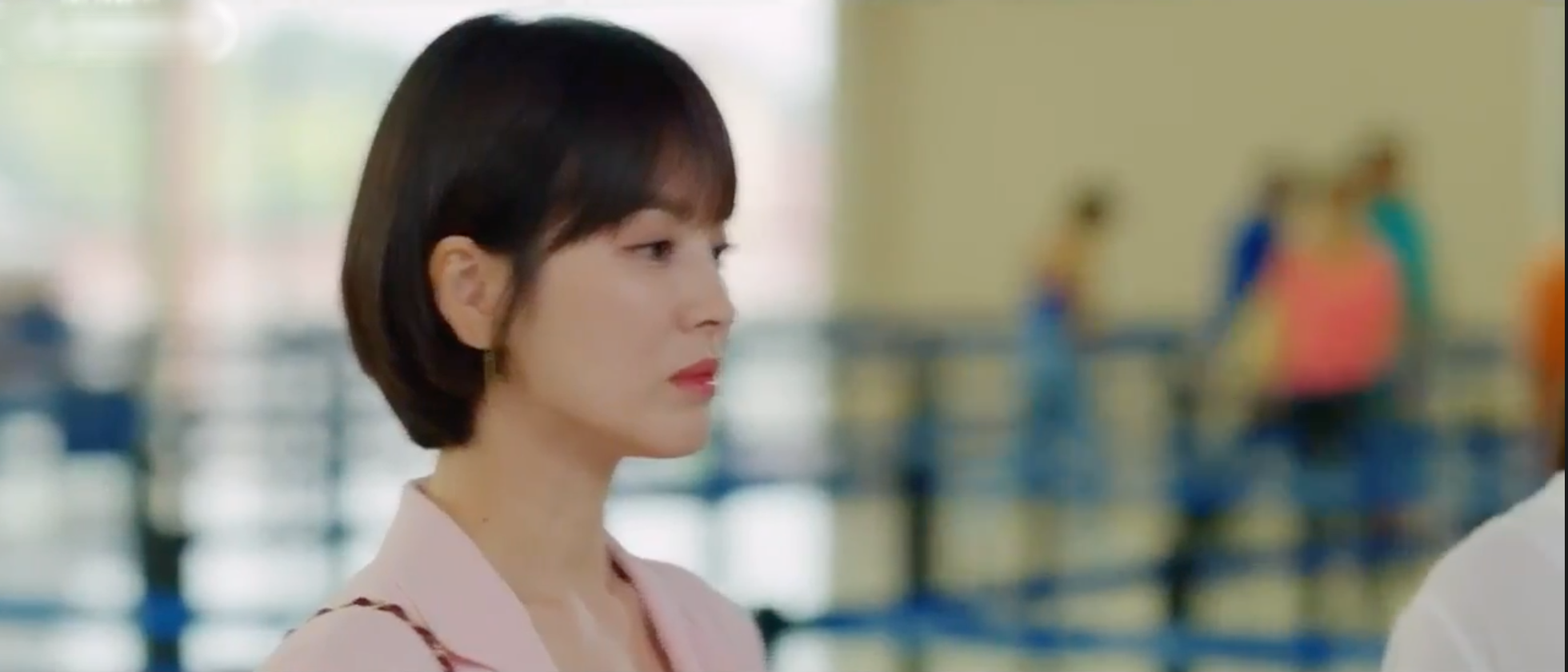 Song Hye Kyo vừa xinh vừa giàu thế này, bảo sao Park Bo Gum không choáng! - Ảnh 2. Song Hye Kyo vừa xinh vừa giàu thế này, bảo sao Park Bo Gum không choáng! - Ảnh 2.