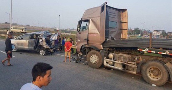 H&ocirc;m nay xử gi&aacute;m đốc thẩm vụ xe Innova đi l&ugrave;i tr&ecirc;n cao tốc - Ảnh 1.