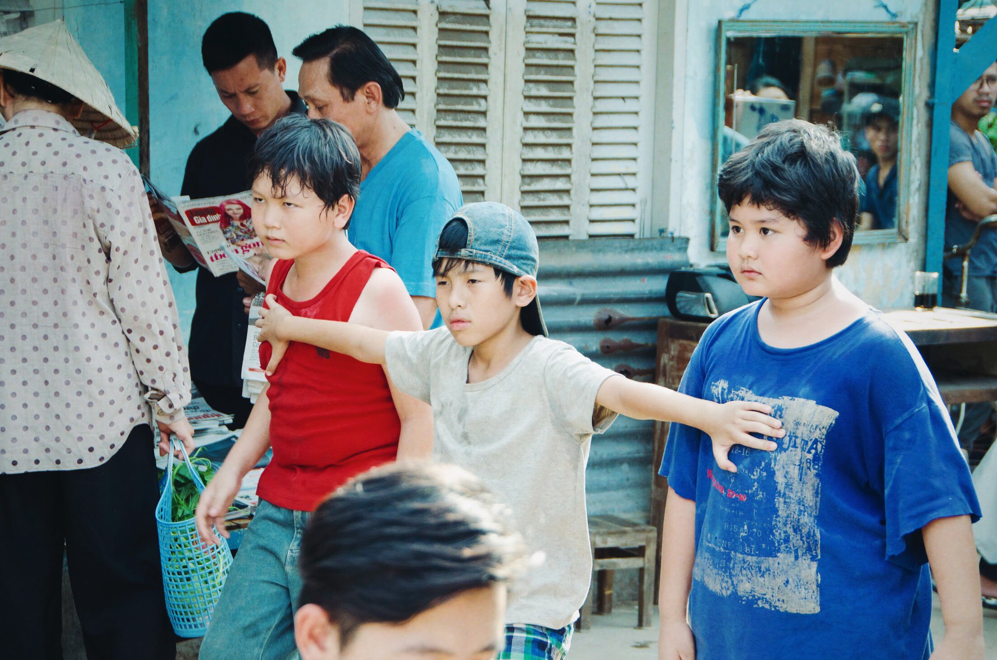 Khoe giọng hát ngọt ngào, ông bố câm Huỳnh Đông gây xúc động - Ảnh 6. Khoe giọng hát ngọt ngào, ông bố câm Huỳnh Đông gây xúc động - Ảnh 6.