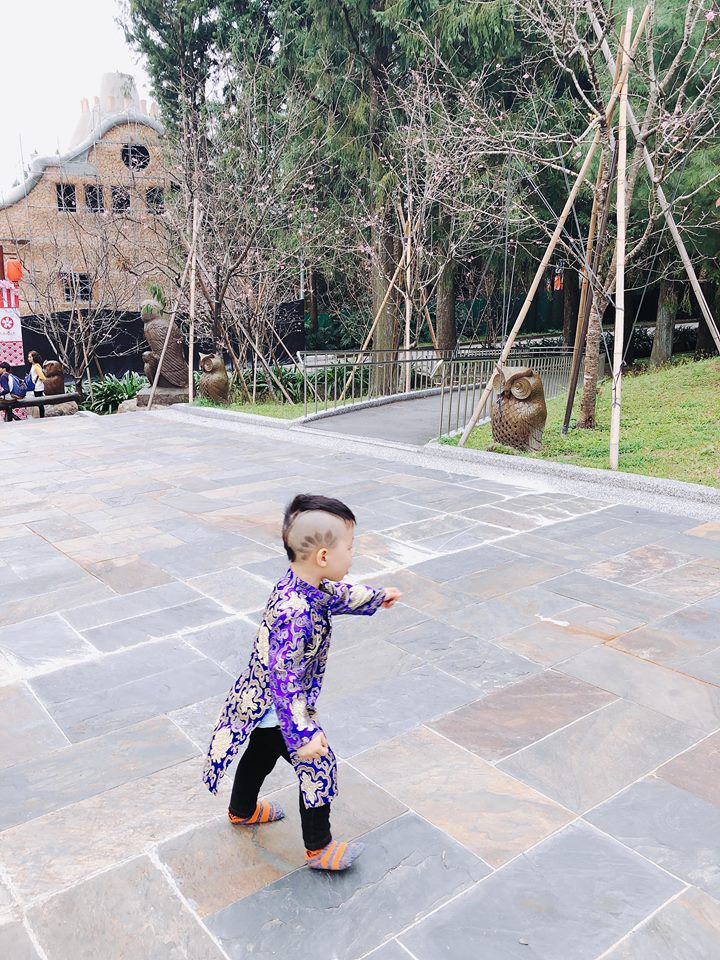 Đã tìm ra cậu bé chất chơi nhất Việt Nam, 4 tuổi đã sở hữu hàng chục kiểu tóc có một không hai - Ảnh 6. Đã tìm ra cậu bé chất chơi nhất Việt Nam, 4 tuổi đã sở hữu hàng chục kiểu tóc có một không hai - Ảnh 6.