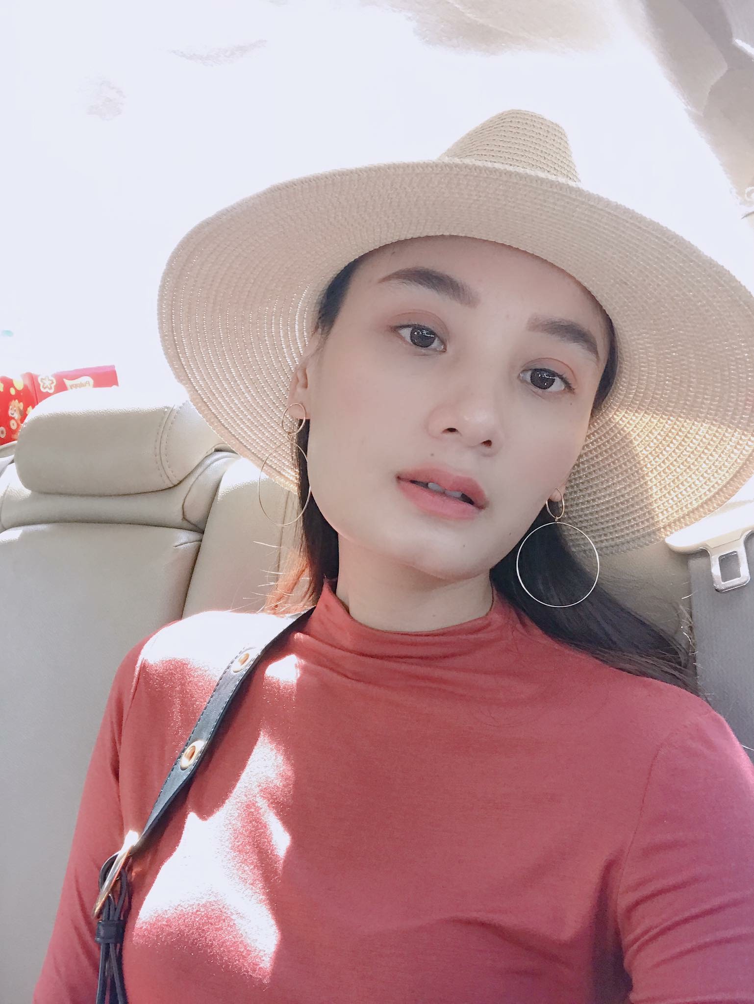 Soi nhất cử nhất động của sao Việt (29/11) - Ảnh 12. Soi nhất cử nhất động của sao Việt (29/11) - Ảnh 12.