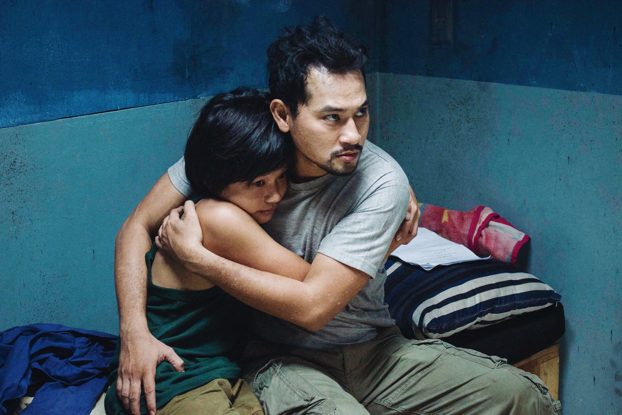 Khoe giọng hát ngọt ngào, ông bố câm Huỳnh Đông gây xúc động - Ảnh 3. Khoe giọng hát ngọt ngào, ông bố câm Huỳnh Đông gây xúc động - Ảnh 3.