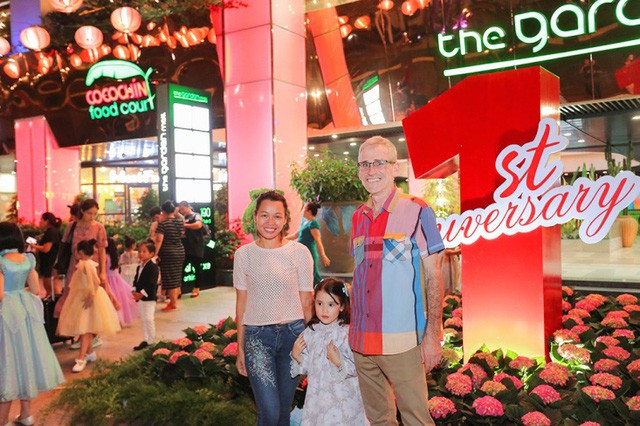 The Garden Mall rộn ràng mừng sinh nhật đầu tiên - Ảnh 3. The Garden Mall rộn ràng mừng sinh nhật đầu tiên - Ảnh 3.