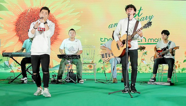 The Garden Mall rộn ràng mừng sinh nhật đầu tiên - Ảnh 6. The Garden Mall rộn ràng mừng sinh nhật đầu tiên - Ảnh 6.