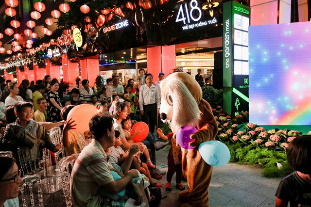 The Garden Mall rộn ràng mừng sinh nhật đầu tiên - Ảnh 8. The Garden Mall rộn ràng mừng sinh nhật đầu tiên - Ảnh 8.