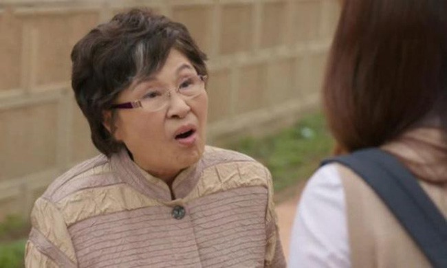 D&acirc;u con c&oacute; hiền l&agrave;nh, nh&atilde; nhặn g&igrave; đ&acirc;u, mẹ chồng vừa động v&agrave;o l&agrave; gi&atilde;y nảy rồi kết b&egrave; n&oacute;i xấu - Ảnh 2.