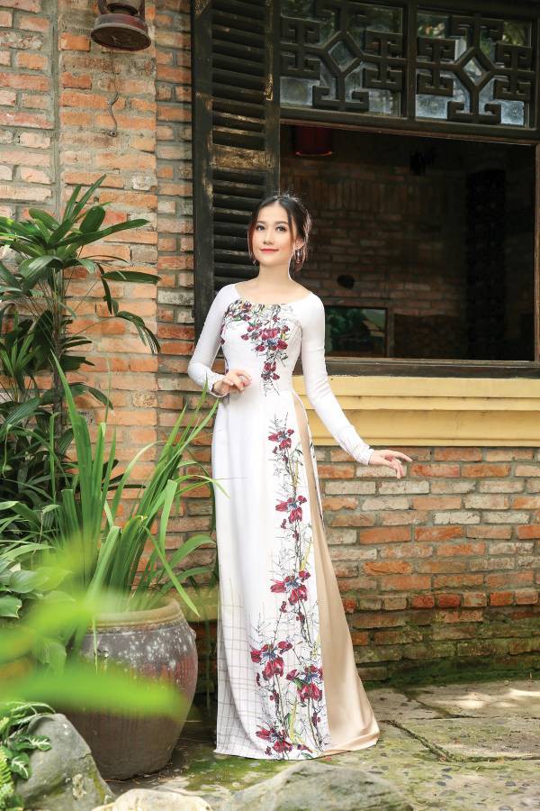Thái Tuấn đưa tính năng vải kháng khuẩn vào BST “Mỹ - Thực – Dược” - Ảnh 4. Thái Tuấn đưa tính năng vải kháng khuẩn vào BST “Mỹ - Thực – Dược” - Ảnh 4.