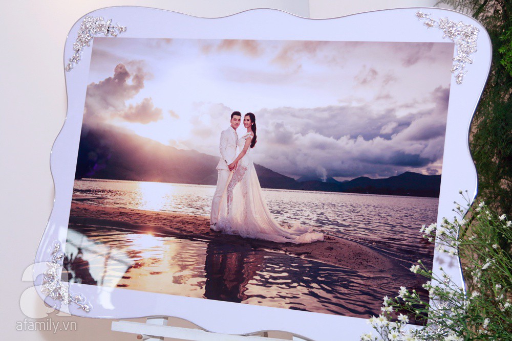 Cận cảnh không gian tiệc cưới lộng lẫy như cổ tích của đám cưới Ưng Hoàng Phúc và Kim Cương - Ảnh 5. Cận cảnh không gian tiệc cưới lộng lẫy như cổ tích của đám cưới Ưng Hoàng Phúc và Kim Cương - Ảnh 5.