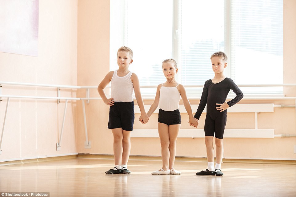 Ngôi trường Hoàng gia nơi Hoàng tử George theo học: Bài tập về nhà làm cũng được, không làm cũng không sao - Ảnh 6. Ngôi trường Hoàng gia nơi Hoàng tử George theo học: Bài tập về nhà làm cũng được, không làm cũng không sao - Ảnh 6.