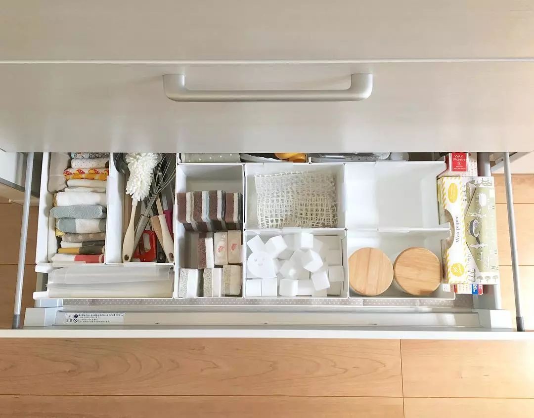 Học cách lưu trữ giống như bà nội trợ Nhật dưới đây để giúp nhà rộng ra cả 10m² - Ảnh 21. Học cách lưu trữ giống như bà nội trợ Nhật dưới đây để giúp nhà rộng ra cả 10m² - Ảnh 21.