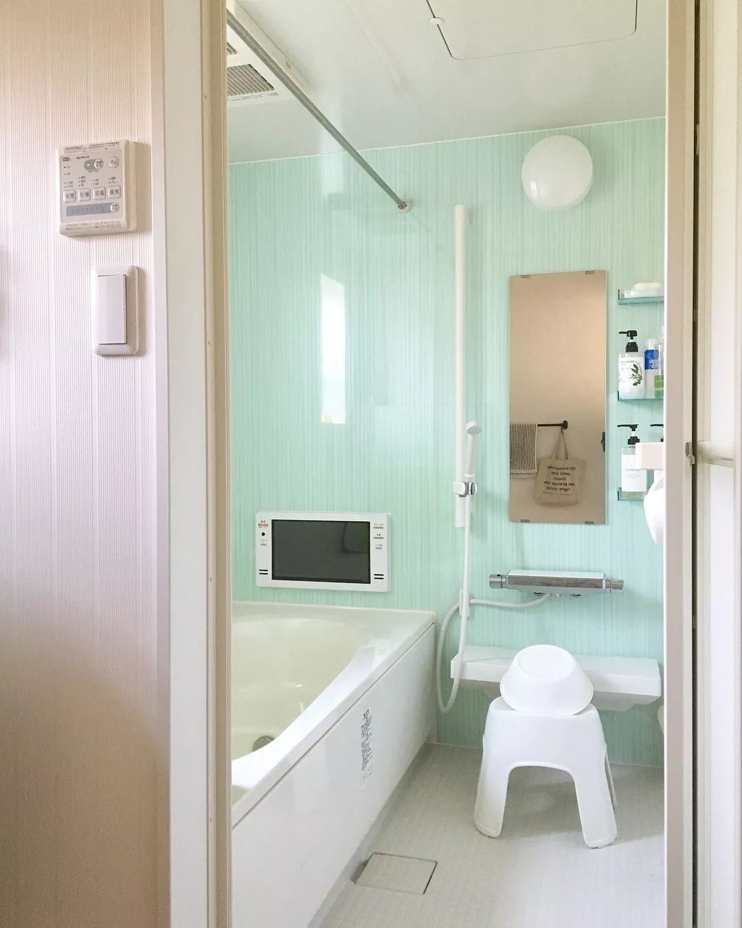 Học cách lưu trữ giống như bà nội trợ Nhật dưới đây để giúp nhà rộng ra cả 10m² - Ảnh 31. Học cách lưu trữ giống như bà nội trợ Nhật dưới đây để giúp nhà rộng ra cả 10m² - Ảnh 31.