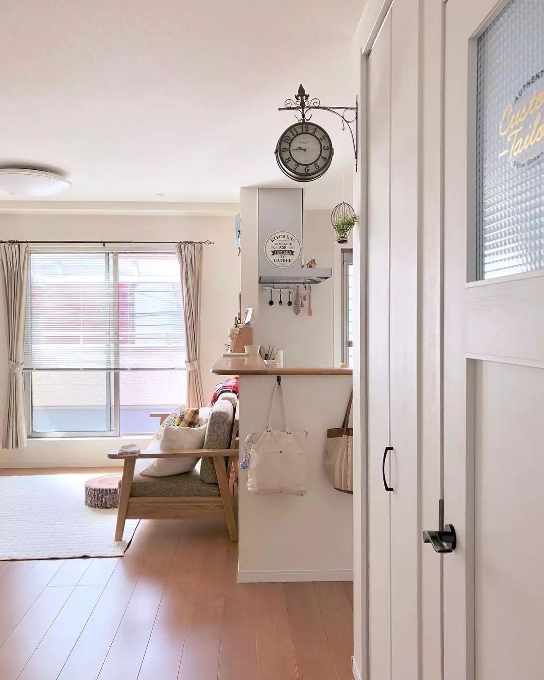 Học cách lưu trữ giống như bà nội trợ Nhật dưới đây để giúp nhà rộng ra cả 10m² - Ảnh 7. Học cách lưu trữ giống như bà nội trợ Nhật dưới đây để giúp nhà rộng ra cả 10m² - Ảnh 7.