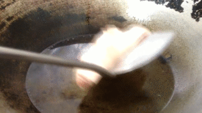 Tôi học người Thái làm món thịt chiên giòn tanh tách, vàng ươm dễ ợt, cả nhà ăn một lần mà nhớ mãi không quên - Ảnh 4.