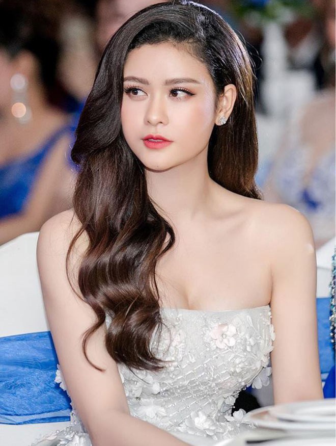 5 sao Việt làm mẹ đơn thân: Thu Quỳnh bốc lửa, Hiền Thục U40 vẫn trẻ trung, nhưng bất ngờ nhất là người cuối cùng - Ảnh 8. 5 sao Việt làm mẹ đơn thân: Thu Quỳnh bốc lửa, Hiền Thục U40 vẫn trẻ trung, nhưng bất ngờ nhất là người cuối cùng - Ảnh 8.