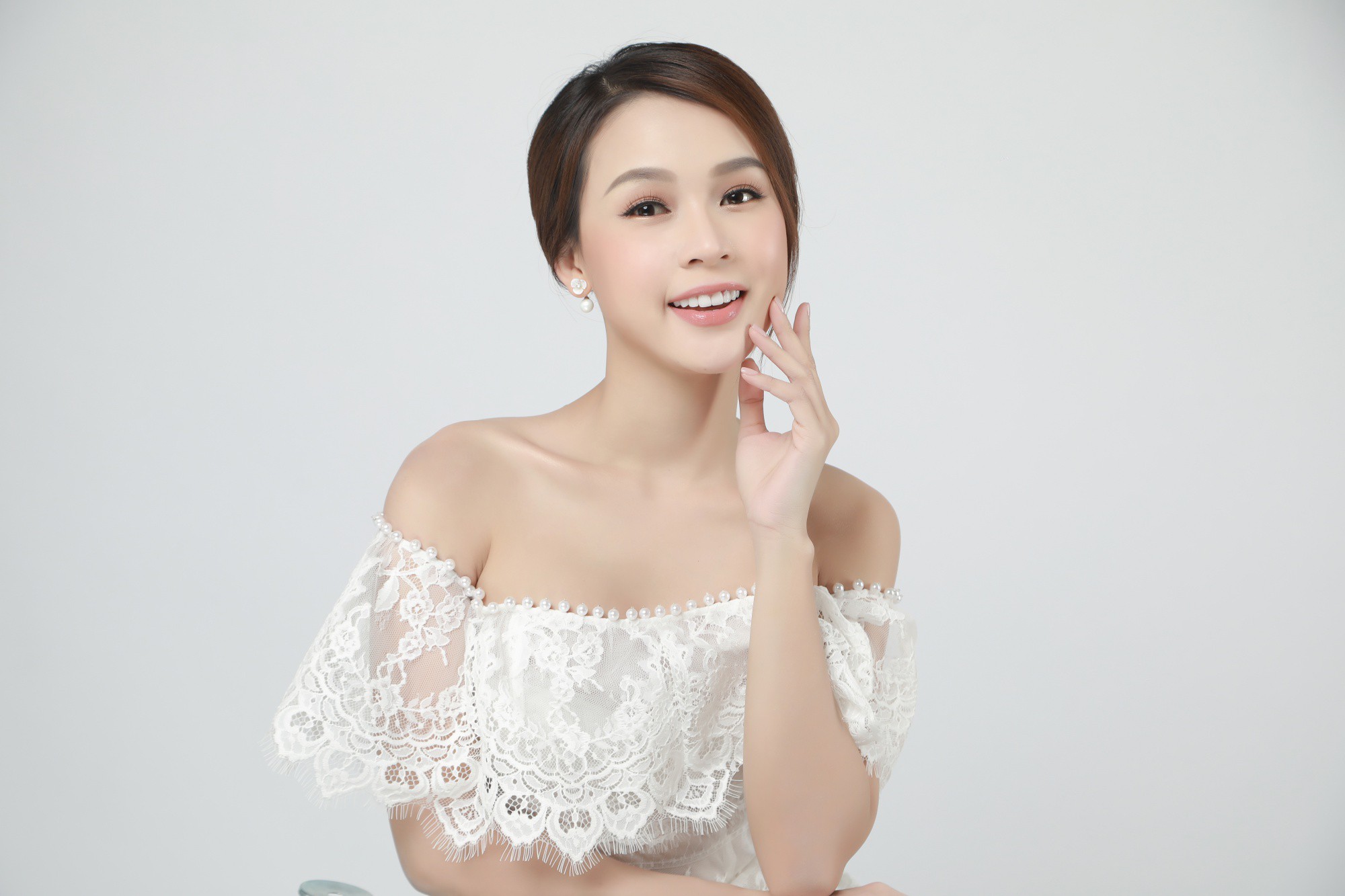 Sam bất ngờ đại diện cho Facebook Việt Nam làm host gameshow mới - Ảnh 8. Sam bất ngờ đại diện cho Facebook Việt Nam làm host gameshow mới - Ảnh 8.