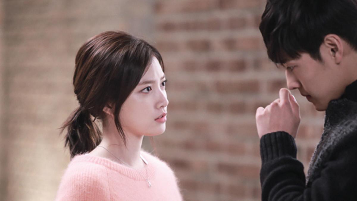 Bạn của chồng thường xuyên rủ đi hát karaoke tay vịn, vợ trẻ chẳng cần ra mặt nhưng vẫn xử lý ngon ơ - Ảnh 2. Bạn của chồng thường xuyên rủ đi hát karaoke tay vịn, vợ trẻ chẳng cần ra mặt nhưng vẫn xử lý ngon ơ - Ảnh 2.