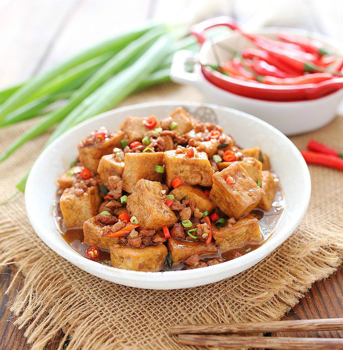 Kết hợp đậu phụ với nguyên liệu không ai ngờ tới, tôi có món ăn ngon sững sờ - Ảnh 4. Kết hợp đậu phụ với nguyên liệu không ai ngờ tới, tôi có món ăn ngon sững sờ - Ảnh 4.