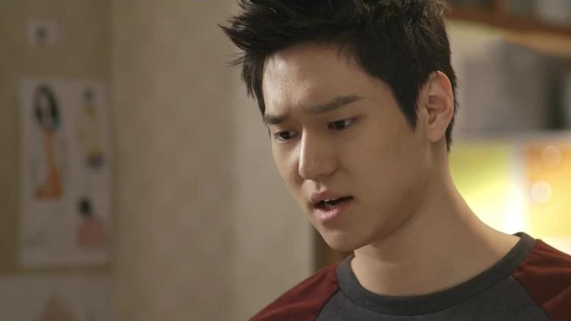 Con càng lớn càng không giống bố, chồng bí mật đi xét nghiệm ADN và cái kết khiến anh phải hối hận - Ảnh 2. Con càng lớn càng không giống bố, chồng bí mật đi xét nghiệm ADN và cái kết khiến anh phải hối hận - Ảnh 2.