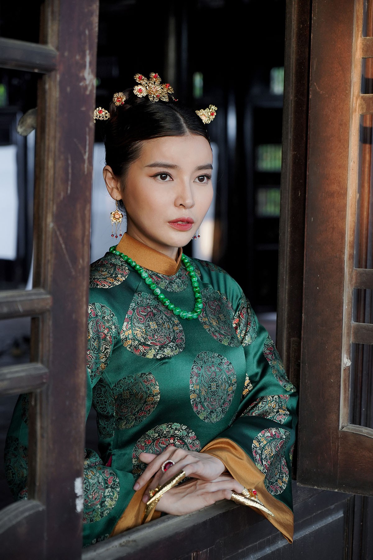 Cao Thái Hà bất ngờ gia nhập hậu cung của Diên Hi công lược phiên bản Việt - Ảnh 3. Cao Thái Hà bất ngờ gia nhập hậu cung của Diên Hi công lược phiên bản Việt - Ảnh 3.