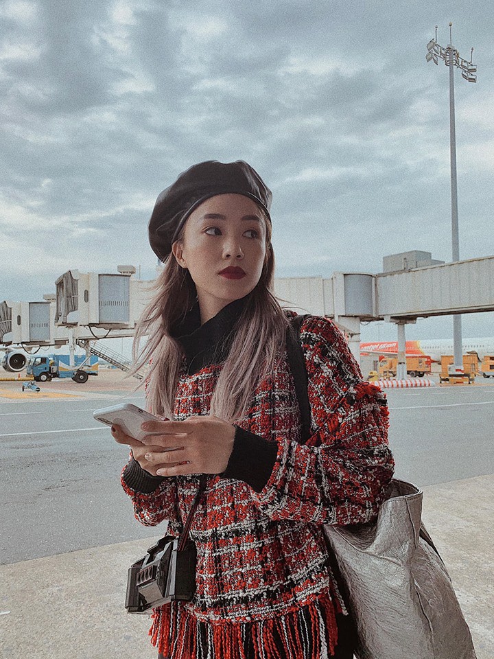 Cạch nhau là thế, bỗng nhiên Ninh Dương Lan Ngọc và Angela Phương Trinh lại có điểm chung lạ kỳ trong street style - Ảnh 12. Cạch nhau là thế, bỗng nhiên Ninh Dương Lan Ngọc và Angela Phương Trinh lại có điểm chung lạ kỳ trong street style - Ảnh 12.