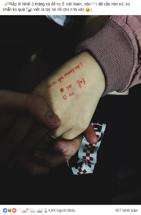 Sắp phải xa người yêu, anh chàng này chọn cách cầu hôn giữ người độc nhất vô nhị, không tốn tiền, bạn gái auto đổ - Ảnh 1. Sắp phải xa người yêu, anh chàng này chọn cách cầu hôn giữ người độc nhất vô nhị, không tốn tiền, bạn gái auto đổ - Ảnh 1.