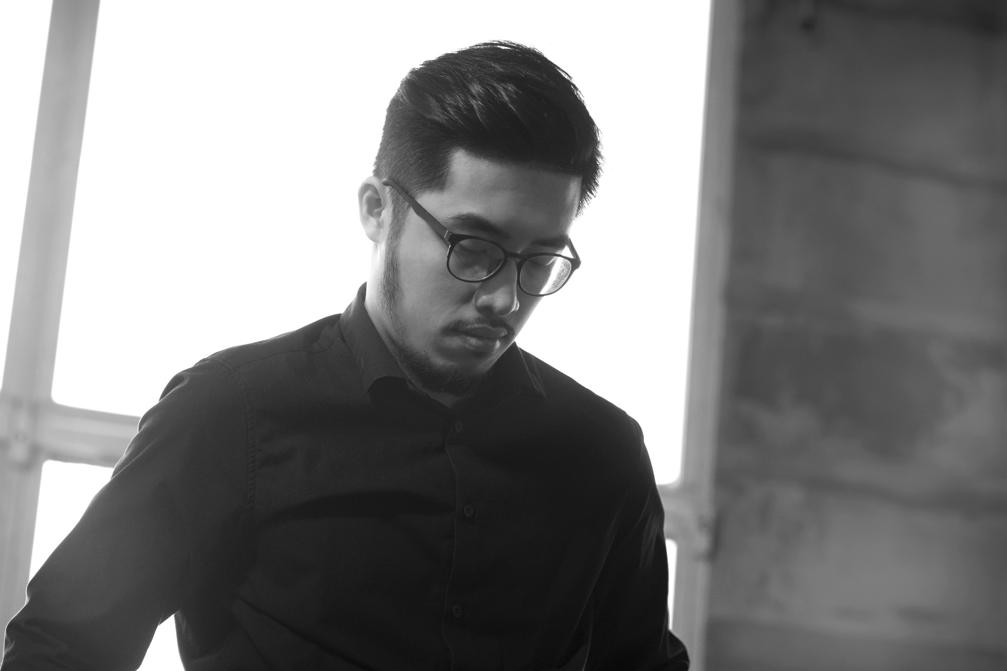 Hé lộ những phân cảnh đứt lòng xé ruột của cha con Thái Hòa - Kaity Nguyễn - Ảnh 9. Hé lộ những phân cảnh đứt lòng xé ruột của cha con Thái Hòa - Kaity Nguyễn - Ảnh 9.