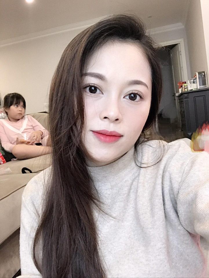 Gần 40 tuần thai, Hằng Túi phải ngủ ngồi, đau nhức khắp cơ thể, bé Sam vẫn tung tăng trong bụng chưa thích ra - Ảnh 1. Gần 40 tuần thai, Hằng Túi phải ngủ ngồi, đau nhức khắp cơ thể, bé Sam vẫn tung tăng trong bụng chưa thích ra - Ảnh 1.