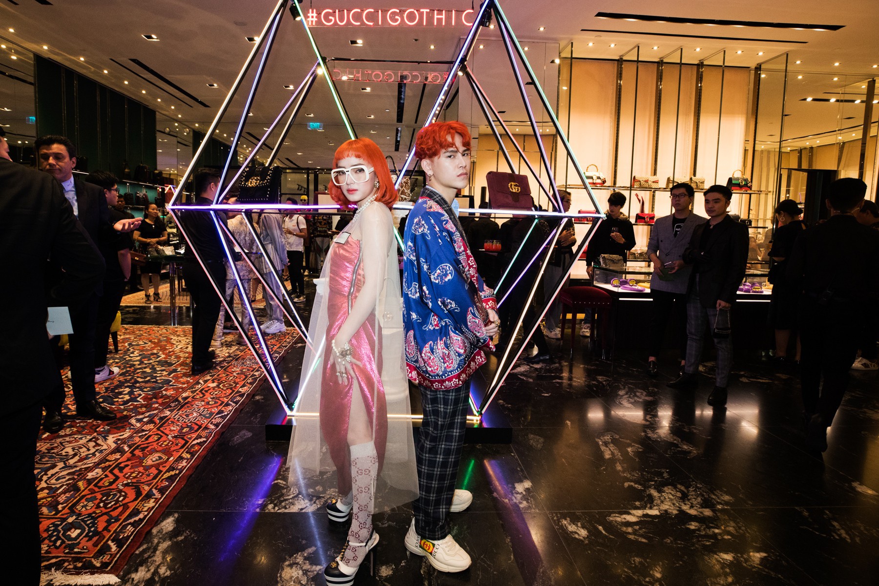 Mọi đôi bạn thân cũ đều hội tụ tại sự kiện Gucci: Kỳ Duyên đụng độ Jolie Nguyễn, Chi Pu tái ngộ Gil Lê - Ảnh 10. Mọi đôi bạn thân cũ đều hội tụ tại sự kiện Gucci: Kỳ Duyên đụng độ Jolie Nguyễn, Chi Pu tái ngộ Gil Lê - Ảnh 10.