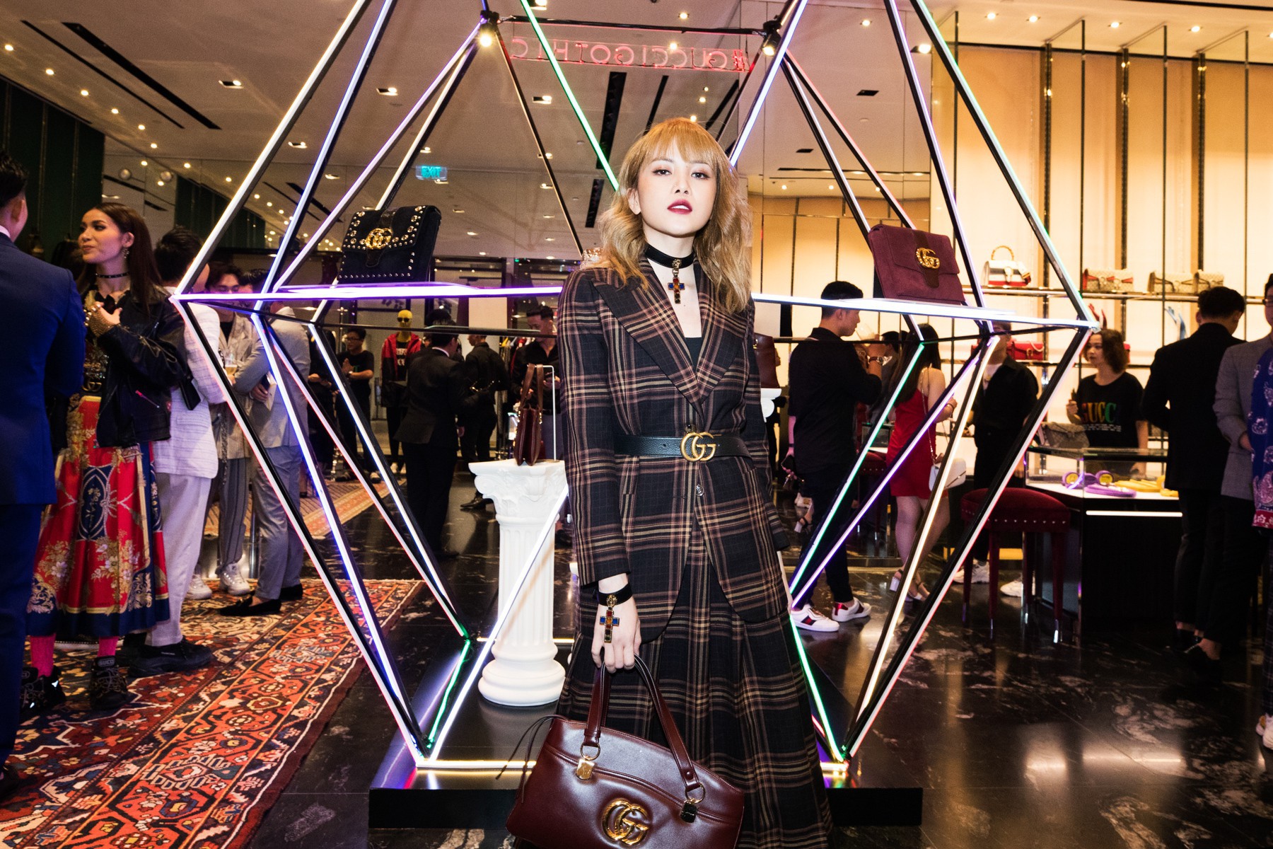 Mọi đôi bạn thân cũ đều hội tụ tại sự kiện Gucci: Kỳ Duyên đụng độ Jolie Nguyễn, Chi Pu tái ngộ Gil Lê - Ảnh 14. Mọi đôi bạn thân cũ đều hội tụ tại sự kiện Gucci: Kỳ Duyên đụng độ Jolie Nguyễn, Chi Pu tái ngộ Gil Lê - Ảnh 14.