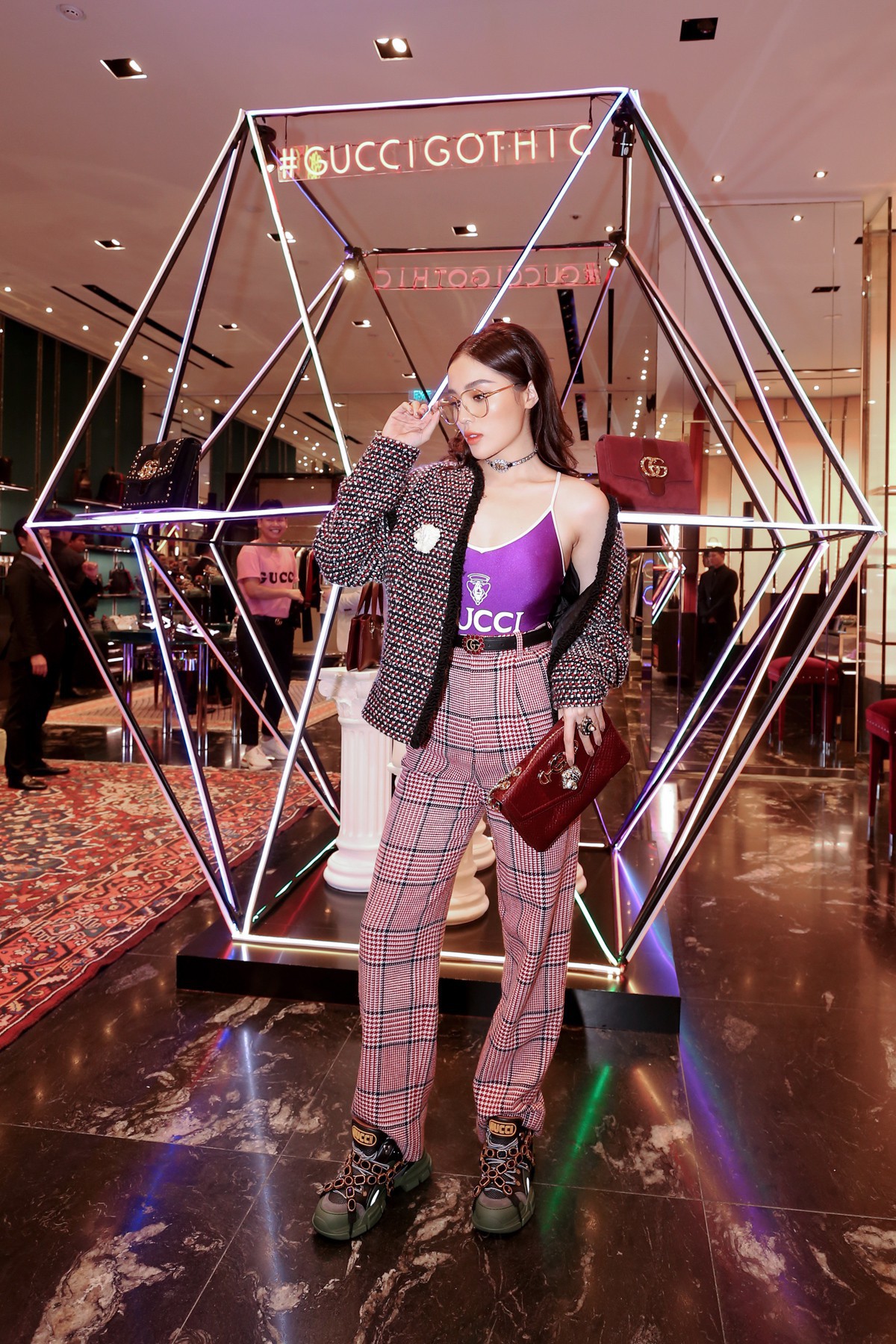 Mọi đôi bạn thân cũ đều hội tụ tại sự kiện Gucci: Kỳ Duyên đụng độ Jolie Nguyễn, Chi Pu tái ngộ Gil Lê - Ảnh 5. Mọi đôi bạn thân cũ đều hội tụ tại sự kiện Gucci: Kỳ Duyên đụng độ Jolie Nguyễn, Chi Pu tái ngộ Gil Lê - Ảnh 5.