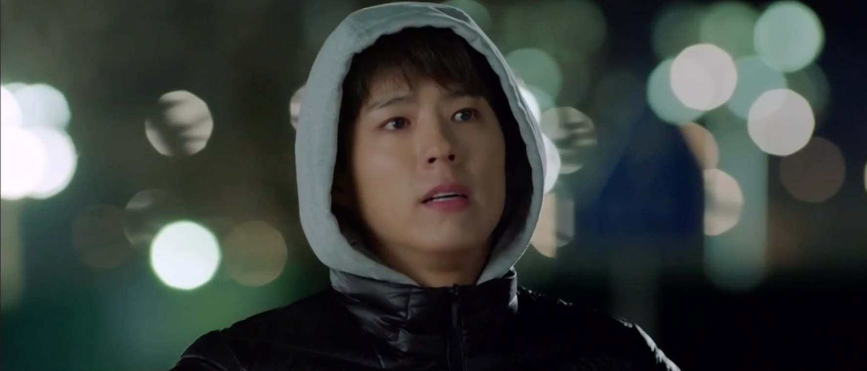 Mỗi khi thấy nhớ chị đại Song Hye Kyo, phi công trẻ Park Bo Gum sẽ làm điều ngây ngô này - Ảnh 2. Mỗi khi thấy nhớ chị đại Song Hye Kyo, phi công trẻ Park Bo Gum sẽ làm điều ngây ngô này - Ảnh 2.