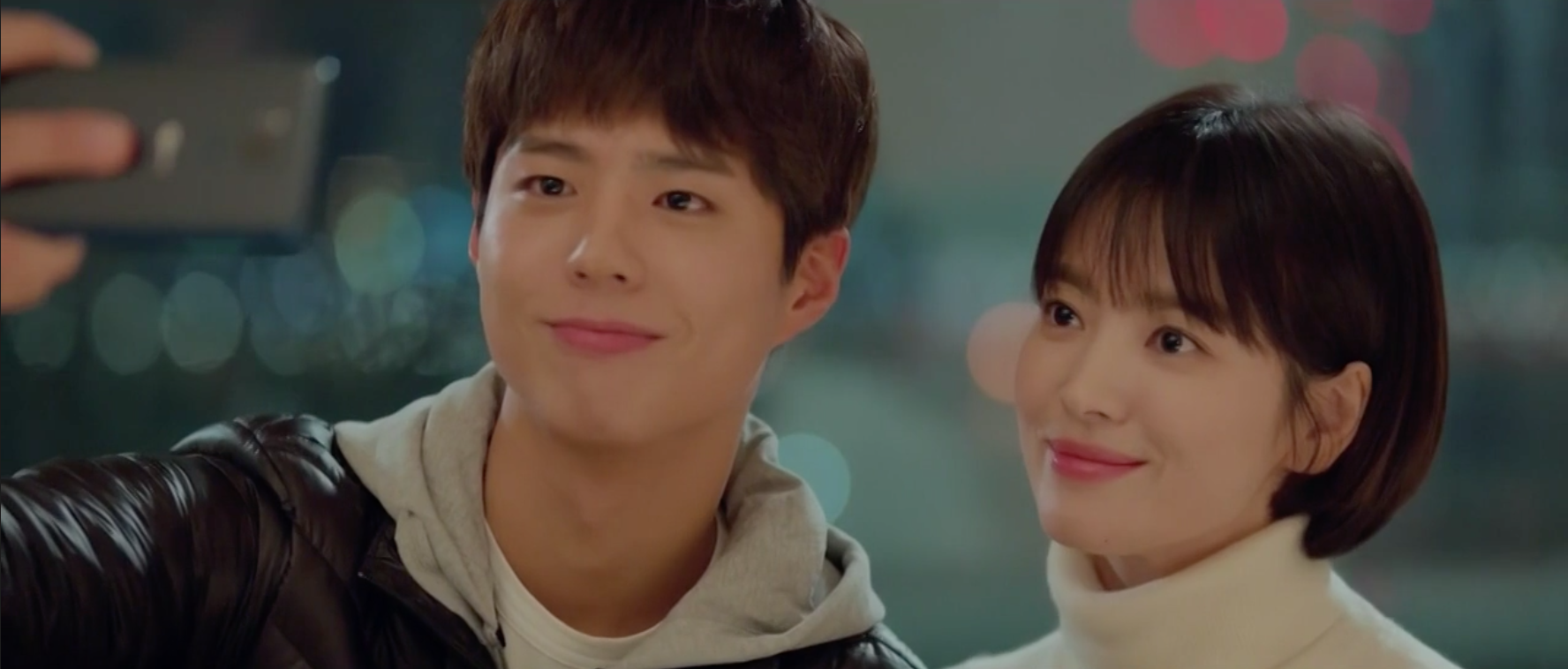 Fan kêu gào khi phim của Song Hye Kyo - Park Bo Gum bất ngờ bị hoãn chiếu - Ảnh 1. Fan kêu gào khi phim của Song Hye Kyo - Park Bo Gum bất ngờ bị hoãn chiếu - Ảnh 1.