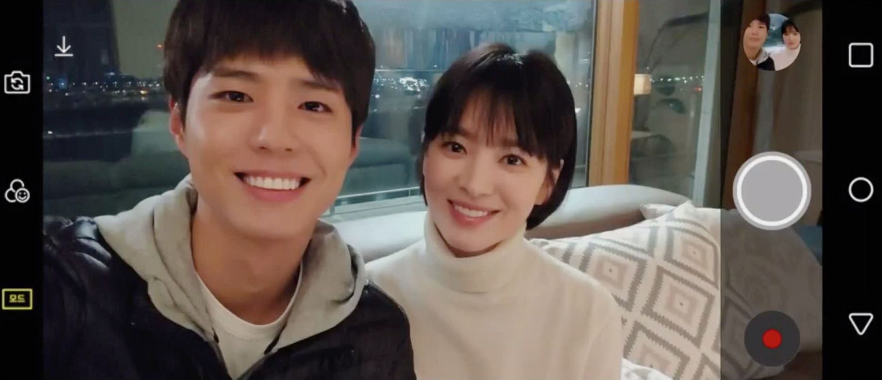 Mỗi khi thấy nhớ chị đại Song Hye Kyo, phi công trẻ Park Bo Gum sẽ làm điều ngây ngô này - Ảnh 9. Mỗi khi thấy nhớ chị đại Song Hye Kyo, phi công trẻ Park Bo Gum sẽ làm điều ngây ngô này - Ảnh 9.