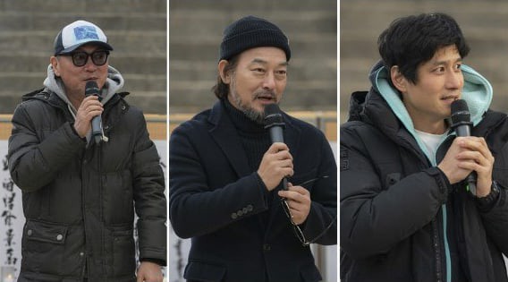 Lớn hơn đến 13 tuổi nhưng Jang Dong Gun vẫn ăn đứt Song Joong Ki về độ điển trai v&agrave; thần th&aacute;i - Ảnh 4.